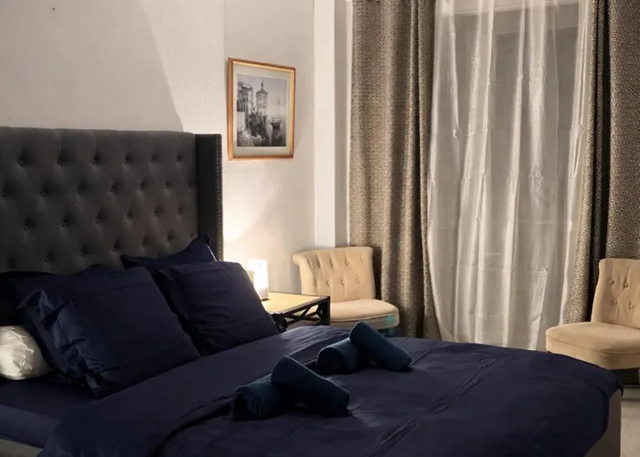 Appt Nice-centre Avec Parking Prive Proche Promenade Des *