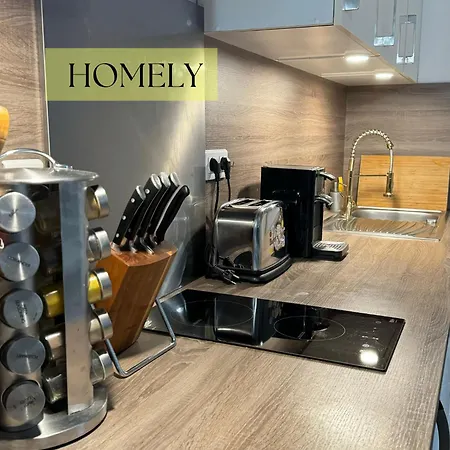 Appt Nice-centre Avec Parking Prive Proche Promenade Des דירה ניס